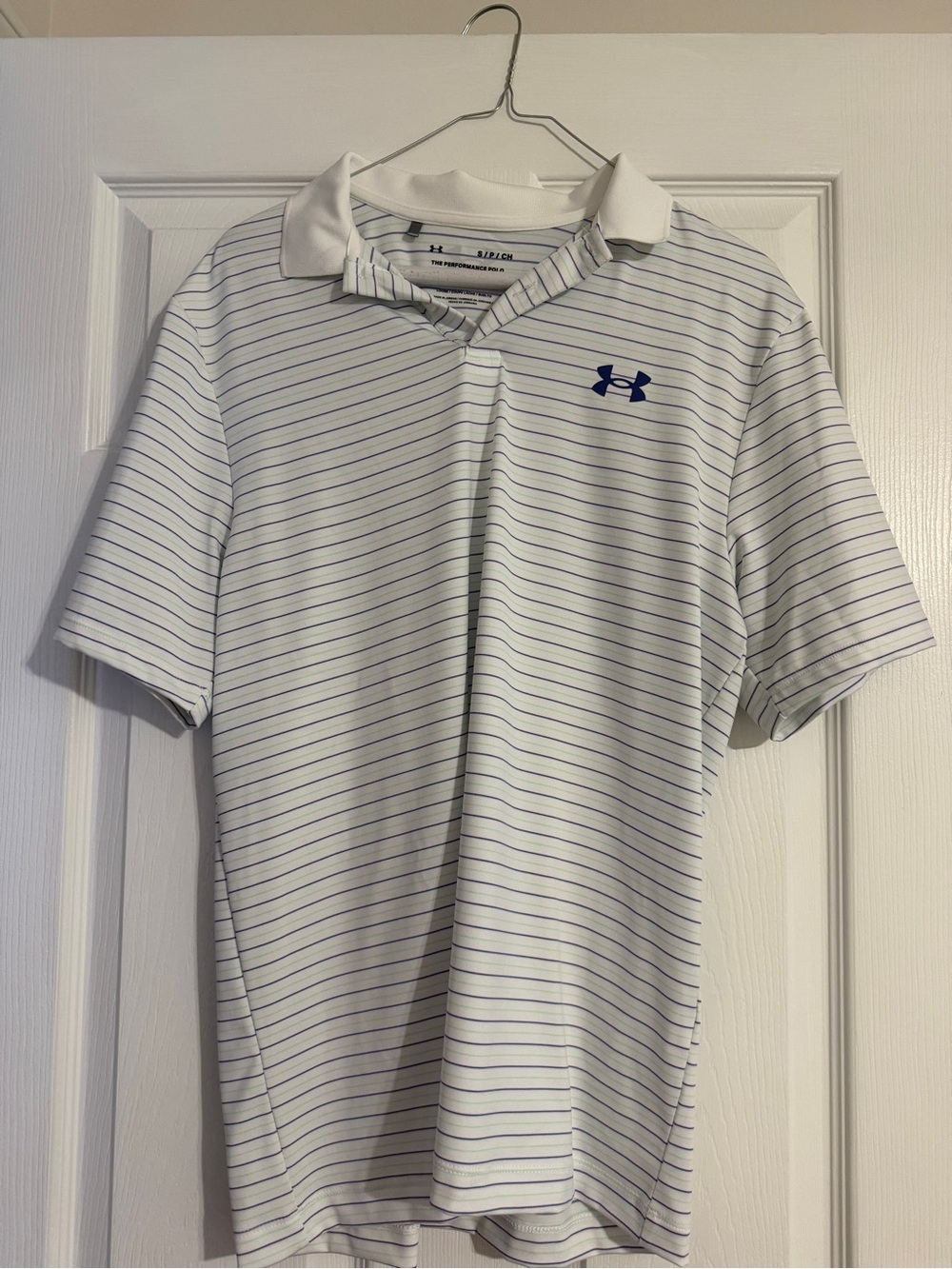 Under Armor Men’s White Polo with Thin Navy Stripes